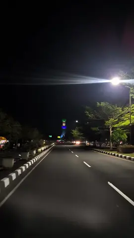 Anak lombok pasti tau jalan ini #fyp #lombokvirall🌴🌴 #lombok #mataram #4 #ntb #malam #lombokviral 