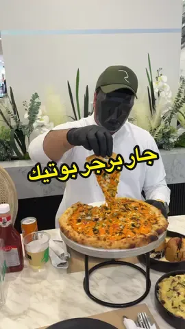 من المطاعم المميزه في صلالة وخصوصا السويتات 😍 #صلالة #مطاعم #عمان 