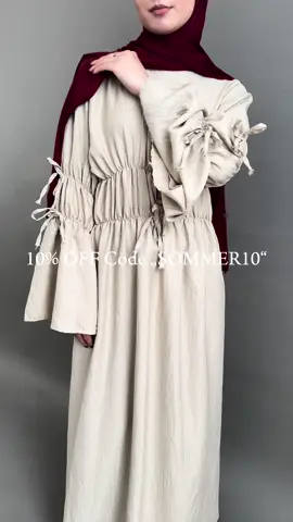 Ayza Kleid in Beige perfekt für Sommer ☀️✨🤍 Spare 10% mit dem Code „SOMMER10“ auf die gesamte Sommerkollektion 🤍 #sommer #fyp #modest #modestfashion #ootdhijabstyle #ootdinspo #HijabFashion #viral #hijabstyle #modesty #ootdfashion 