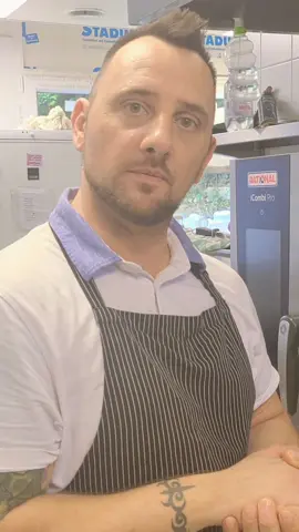 A klasszikus hármas. 😎👨🏻‍🍳😎👨🏻‍🍳 #fyp #péntek #worcester  #worcestershire  #gmintgabor #szakácsélet  #cheflife 