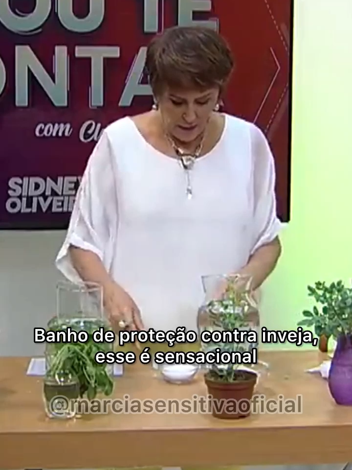 Esse banho de proteção contra a inveja deve ser feito em uma segunda-feira. É SENSACIONAL! 💚 #tiktok #marciasensitiva #sensemarcia #conselhos
