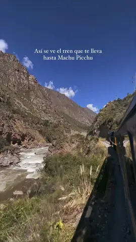 Viajar en tren 🚂 a Machu Picchu es una experiencia inolvidable!  Este es el Vista Dome uno de los trenes que te lleva a Machu Picchu, en tu viaje podrás ver hermosos paisajes a través de sus ventas y techos de vidrios. Vive esta experiencia al menos una vez en tu vida y qué mejor viajando a Machu Picchu 🤩 No esperes más y viaja con nosotros! ℹ️Info y reservas ⬇️ 📲+51 935341858 🌐https://beacons.ai/inkaexploor -------------------------------🇵🇪---------------------------------- #machupicchuperu #machupicchu #ollantaytambo #cusco #cuscotours #explorerperu #viajesentren #sacredvalley #vallesagradodelosincas #peru #viajeaperu #experienceperu  #travelperu #instagood #igerscusco #igersperu #explorepage #naturelovers #urubamba 