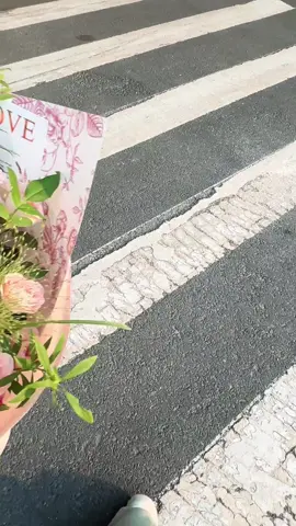 Ở đây có nhiều hoa đẹp