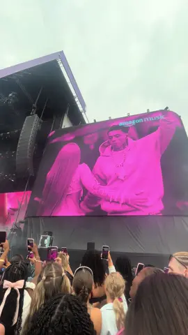 Ice Spice brought out CENCH 🌟🫶🪽💗 #wireless #centralcee 