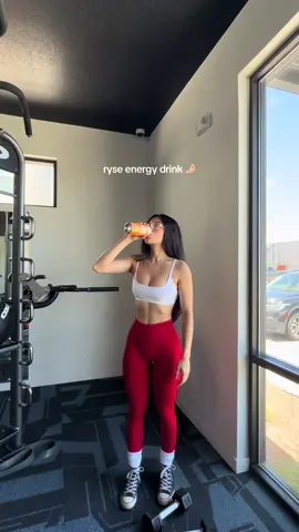 been loving hitting upper body recently. 🤌🏼🤌🏼 @YOUNGLA @RYSE Supplements #GymTok #backandbiceps #workout #fyp 