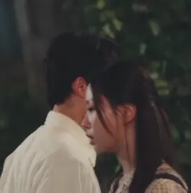 hold on and hope that we'll find our way back in the end, do you think i have forgotten... about you? #myeonghee #heetae #youthofmay #gominsi #leedohyun #dominsi #kdrama #angst #romance #aboutyou 