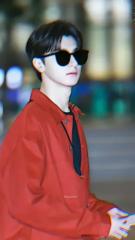 linyi+kacamata hitam beuhhh kerenn banget bangggg 😖 😗💗 //#林一 #linyi林一 #linyi #linyii #linyiedit #LINYI #iam_linyi #jj #jedagjedug #edit #chineseactor #aktorchina #4u #4upage #fyp #fypage #foryou #xyzbca 