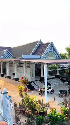 Chuẩn bị xây nhà đón tết luôn thôi mọi người ơi, đất rộng thì mái thái vẫn là chân ái.#xaynhatrongoi #nhamaithai#nhamainhat #nhavuon #nhavuondep#nhacap4 #thietkenhadep #thietkenhacap4 