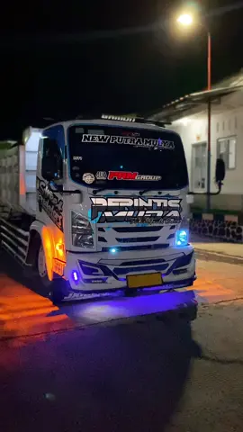 Pesona jam malam🤙🏻 #fypシ゚ #dumptrukmodifikasi #giganesia #dumptrukindonesia #trukmaniaindonesia 