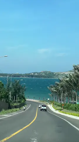 Tưởng quay MV ko đó 😭😭 VN mình đẹp quá đi huhuhhhuhhu #uyenhaydi #xh #phanthiet #muine #viral #vietnam #beachday 