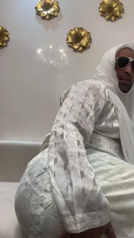 راه دايرة لها القويلبات اللي كايدودو المصران#مغربية #maroc #ريلز #fyp #اكسبلور #tiktok #tiktok #مشاهير #funny #اشتراك_بالقناة #smile #كومنت #shorts #ستوريات #celebration #عناية_بالبشرة 