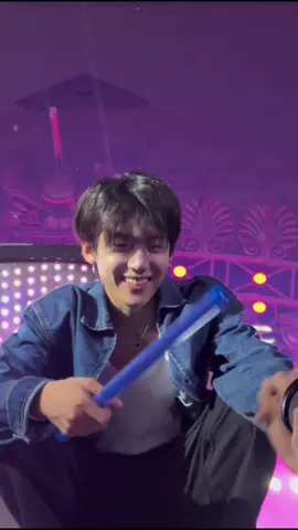 cười đẹp lắm , vậy nên hãy cười nhiều nha chàng trai của emm #庞博文 #pangbowen #bangbacvan 