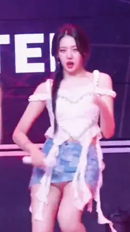 BABYMONSTER has a different style in dancing. Ahyeon just gave her all while performing and i like watching her with that kind of energy. ☺️☺️☺️#yg #fyp #babymonster #ahyeon #chiquita #rami #ruka #asa #rora #pharita 