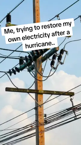 #CapCut #hot #hurricane #dadsoftiktok #funny #joke #viral #electrician 
