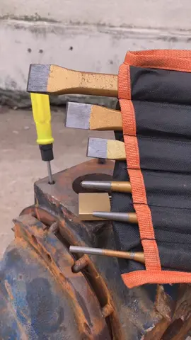 Bộ đục đột 6 cái #suachuaoto #thosuachuaoto #suachua #sửachữaôtô #suaoto #suachuaxeoto #sửaxe #sưaxe #nghêsửaxe #garaoto #garageoto #thiet #bi #do #nghe #sua #xe #oto  #may#gara #vam #cao #dungcu #otox 