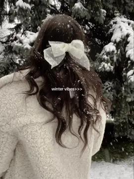 I miss winter sm🤍☃️ #fyp #foryou #foryoupage #christmas #christmasvibes #aesthetic #capcut #pinterest #winterishere #xyzbca #viral #coffee #snow #winter #teamwork 