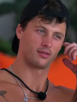 so unfortunatelyyyy he's mine  #robrausch #robrauschedit #robloveisland #robloveislandusa #leahkateb #aaronloveisland #loveislandusaedit #loveislandusaseason6 