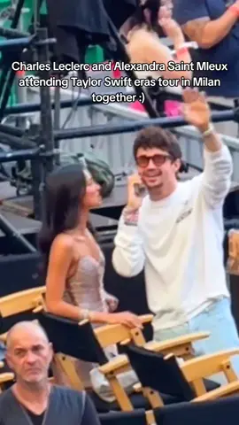 Alex's expression is funny #alexsaintmleux #alexandrasaintmleuxmalena #formula1 #charlesleclerc #wags #chalex #f1 #alexandramleux #alexandramalenasaintmleux #alexandrasaintmleuxedit #alexandrasaintmleuxcharlesleclerc 