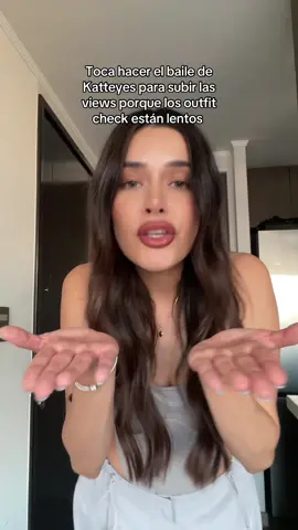 El literal le rezo a @Katteyes 🙏 #humor 