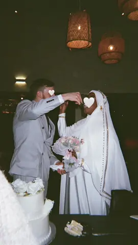 Nikkah on film 🤍🕊️ #intimatenikkah #interacialcouple #somalibride #filmphotos #disposable #wedding 
