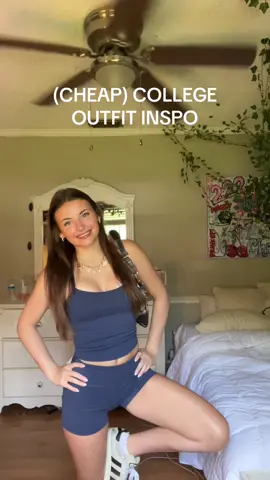Literally the cutest and comfy set ever#creatorsearchinsights #collegeoutfits #outfitinspo #college 