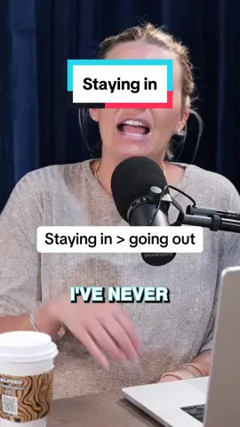 I’ve NEVER regretted a night I did this. #stayingin #club #resturant #LifeAdvice #justalex 