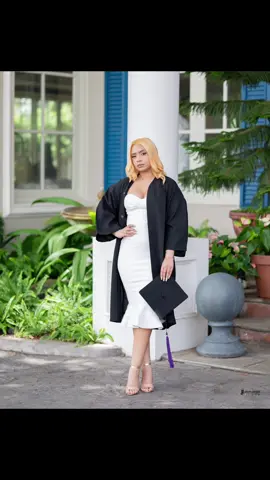 #graduacion2024 #graduation #graduation #utesa #fyp #🇩🇴 #psicologia #ropa #outfit #trend 