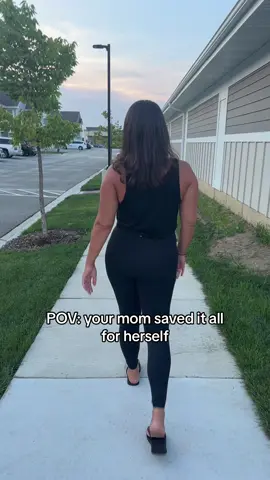 🍑 @luvsyakaye #gyatt