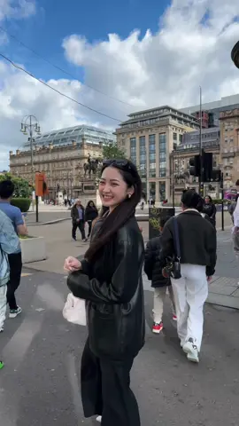 UK outfits 😚🤝🏻 #OOTD #uk 