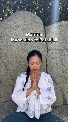 Mantra - Invocation to Patanjali #patanjali #consciousness #mantra #chanting #morningroutine #morningmantra #yogis #spirituality #mindfulnesspractice #mindfulness #yogasutras #yogasutraofpatanjali 
