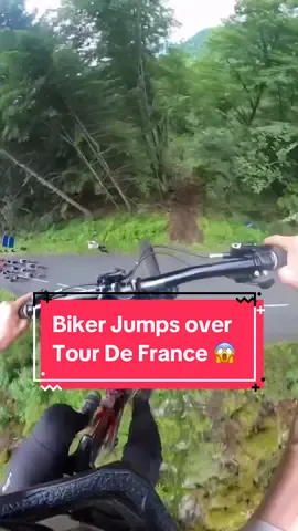 This stunt is absolutely crazy. 😱 (🎥: @Valentin Anouilh+ @Awesome MTB) #mountainbike #bike #biker #bycicle #biketrick #bikestunt #TourDeFrance #extreme #extremesports 