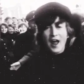 Lo amo tantooo #johnlennon #thebeatles #beatlemania #thebeatlesedit #60s #tiktok #ariela460 #lentejas #fyp 