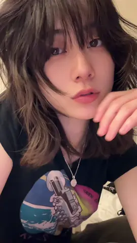 PINK FLOYDのTシャツ、神泉の古着屋さんで買ったやつ　お気に入り 😚 #fyp#おすすめ#ウルフ#一重女子
