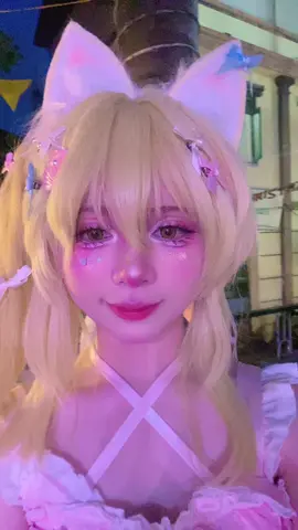 Trung bình người hướng nội khi DJ bật nhạc quẩy =)) #xh #viral #cosplayer #poolparty #fyp 
