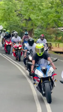 SSR කතරගම සම්ප්‍රාප්තිය ♥️ @Southern Super Riders 🇱🇰 මේම යද්දි තියෙන්නේ වෙනමම එකක් ♥️✊ #highcapacitysrilanka🇱🇰 #downsouth🇱🇰 #srilanka #southernsuperriders #bmwmotorsport #fypシ #crossplane 