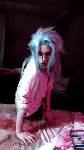 Ohhhhh take a loook at me !!  (⚠️ everything is fake and for artistic purposes⚠️) #dottore #zandik #ildottore #GenshinImpact #dottorecosplay #dottoregenshinimpact #genshinimpact32 #genshinimpactcosplay #fakesituation #ildottorecosplay 