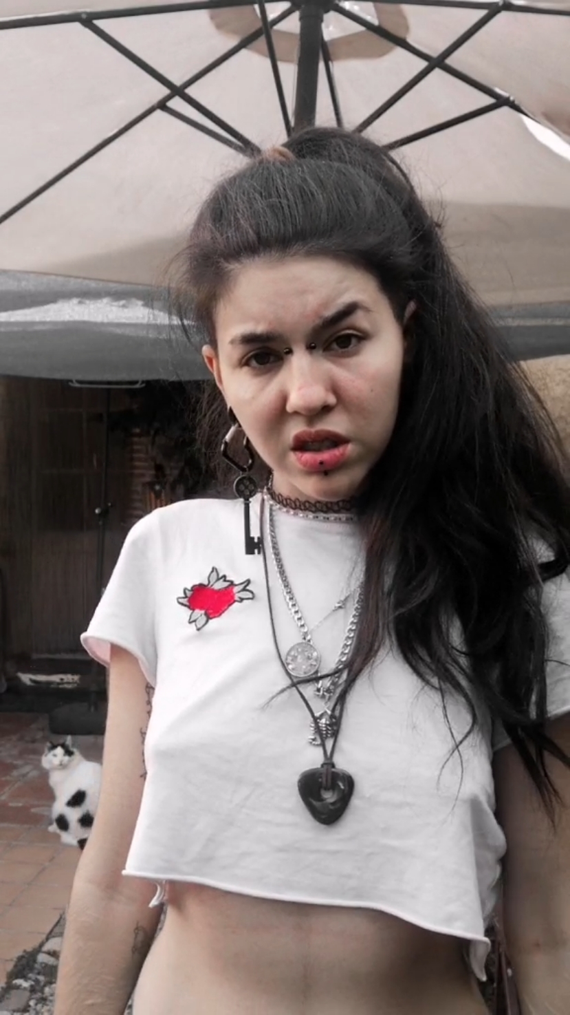 ¿Por qué no has pensao en mi como yo te pienso? #metrika #madrefundadora #simehubierasquerido #bpd #borderline 