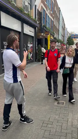 England 🏴󠁧󠁢󠁥󠁮󠁧󠁿 vs Spain 🇪🇸 who wins tonight 🔥⚽️ #aggythegift #fyp #viral #england #spain #EURO2024 #euros #itscominghome 