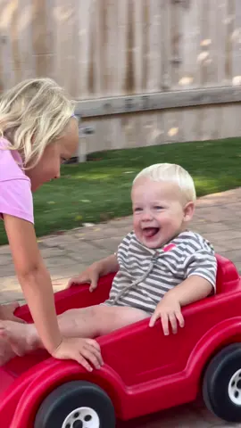 Lucky little brother🩵 #mom #moms #momlife #sisters #brother #littlebrother #carcoaster 