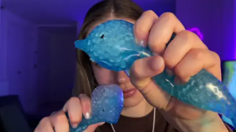 NEW YouTube video out now✨ my yt: ASMR Belle🥰 this one will melt your brain👀 #asmrsounds#asmrsatisfying#satisfyingvideo#asmrtingles#asmrfast#asmrforadhd#asmradhd#asmrrelax#asmr#fyp