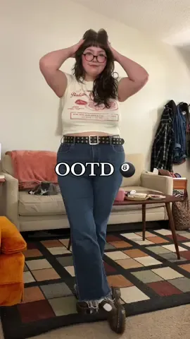 Have formally entered my baby tee era 🤠  #OOTD #midsize #everydaystyle #midsizeootd #personalstyle #babyteeootd #outfitideas #babytee