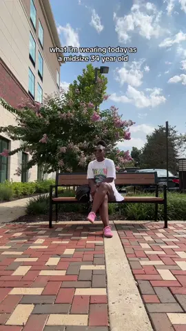 A casual midsize summer #outfitoftheday ☀️🦋🐝🌻#creatorsearchinsights #OOTD #midsizefashion #midsizestyle #summeroutfits #casualoutfits #casualstyle #outfitideas #outfitinspo #styletips 