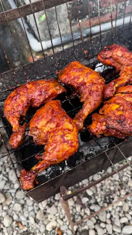 Ayam bakar tempong 🍗🍗 #warungayumi #warungeayumi #masakanayumi #kulinerngunut #warungeayumicatering #kulinertulungagung #masakanjawa #wisatakuliner #ayambakar 