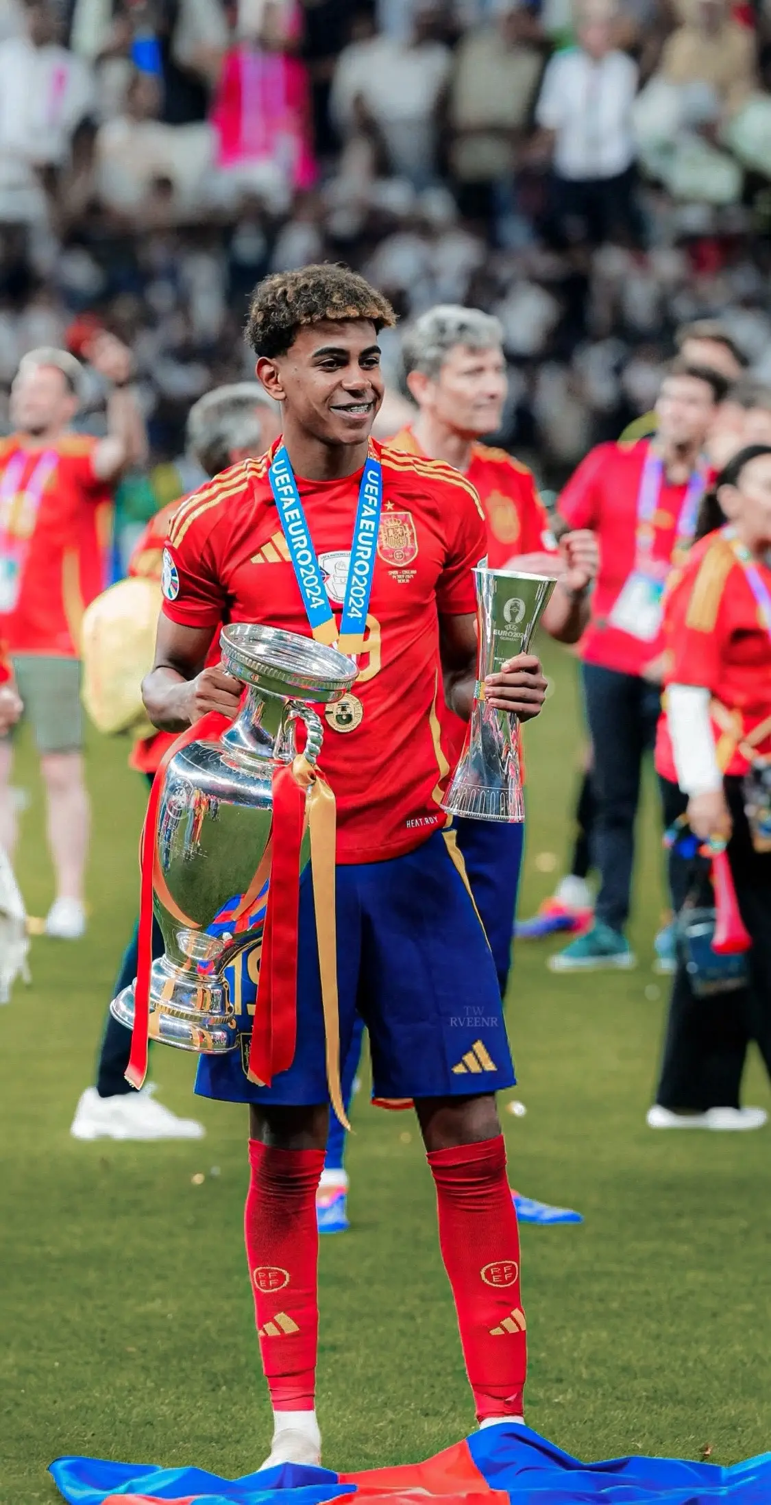 Best 4k Wallpapers ~LAMINE YAMAL🇪🇸~ #4kwallpaper #spain🇪🇸 #lamineyamal #EURO2024 