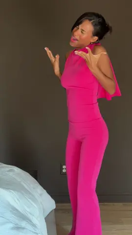 Biggest Hall & Oates fan right here 🧍🏽‍♀️