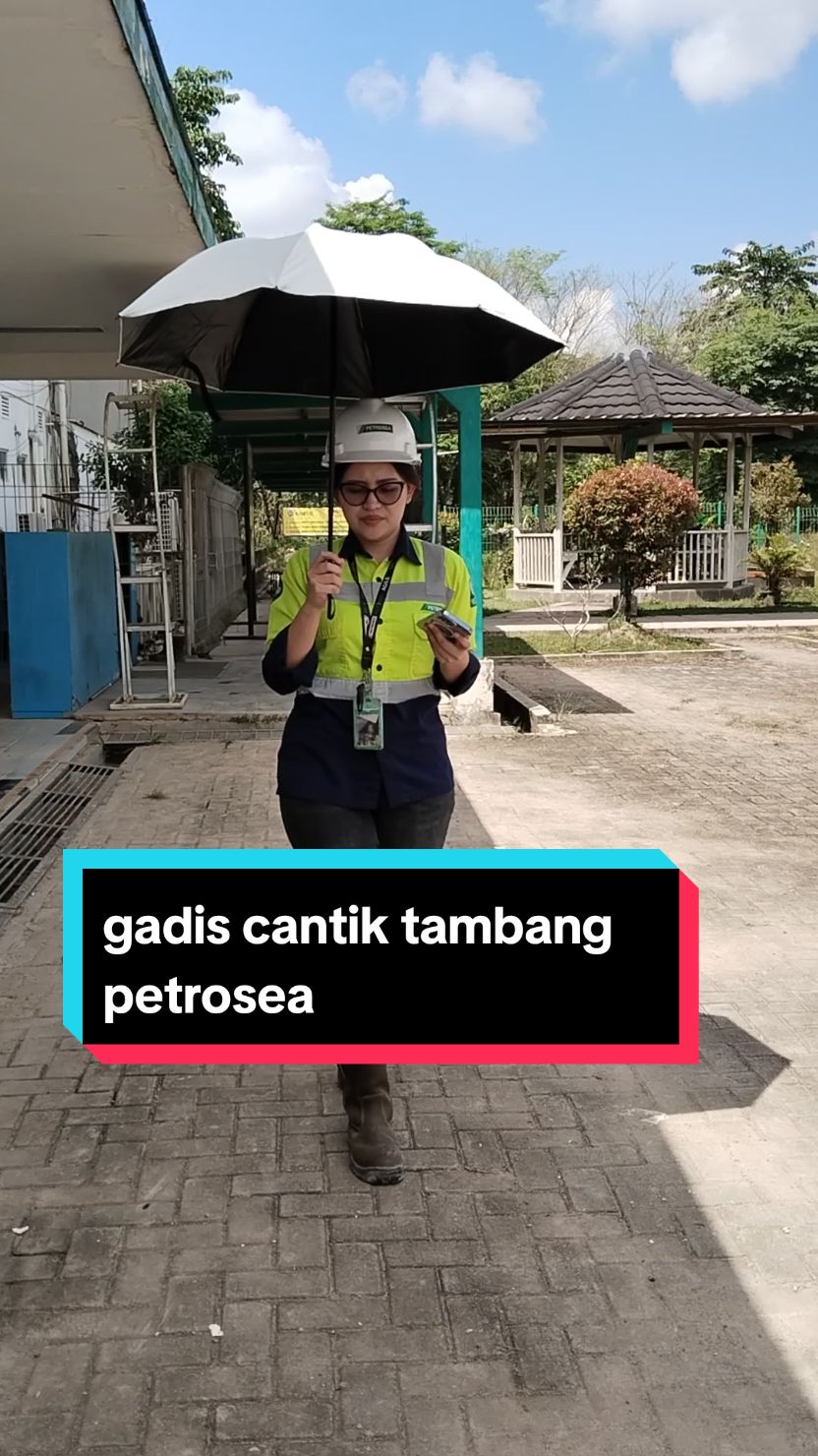 gadis cantik petrosea#fy #fypシ゚viral #peroseakideco #anaktambang #tambangbatubara #selegramtiktok 