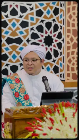 amal yang pertama kali dipertanyakan besok dihari kiamat yaitu sholat.  @Ilham Humaidi  #berkatgurukita  #guruilhamhumaidi 