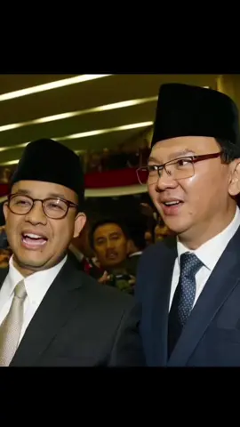 Tolong tertawa🤣 lucuu amayy abah dan pak ahok😭🤏🏻 @Anies Rasyid Baswedan  #aniesbaswedan #abahanies #aniesrasyidbaswedan #aniesbubble #fyp #ahok #basukitjahajapurnama 