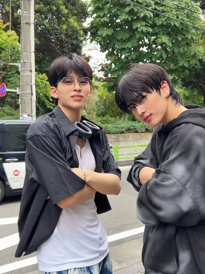 POND X SANTA  ถึงญี่ปุ่นแล้วก็ต้อง NIGHT DANCER กันซักหน่อย~ #FanEventInTokyoxPond  #FanEventInTokyoxSanta  #GMMTV  @ppnaravitt @santa.pp