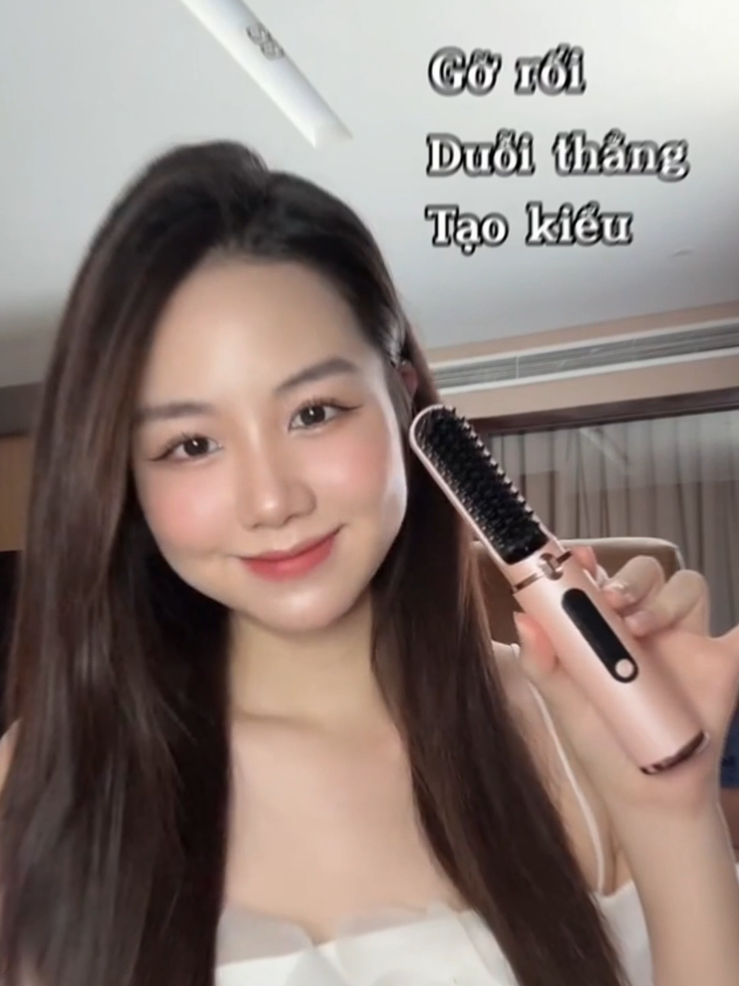 1 chiếc lược thú vị vừa chải thẳng, vừa gỡ rối, tạo kiểu chỉ có thể là lược điện SeeMee đa năng 3 trong 1 #seemee #luocdien #luocdienchaitoc